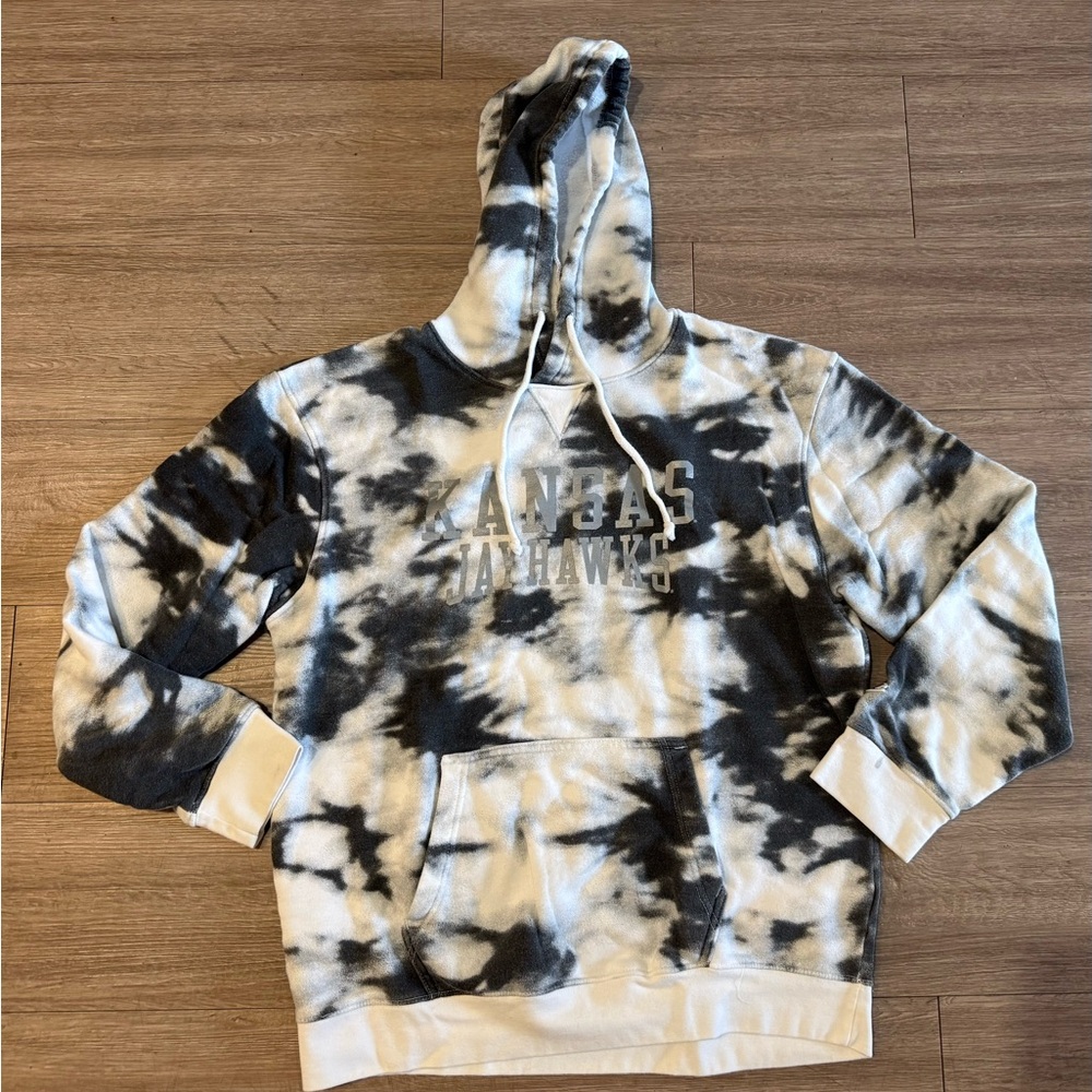 Kansas Jayhawks Size: Large sweatshirt